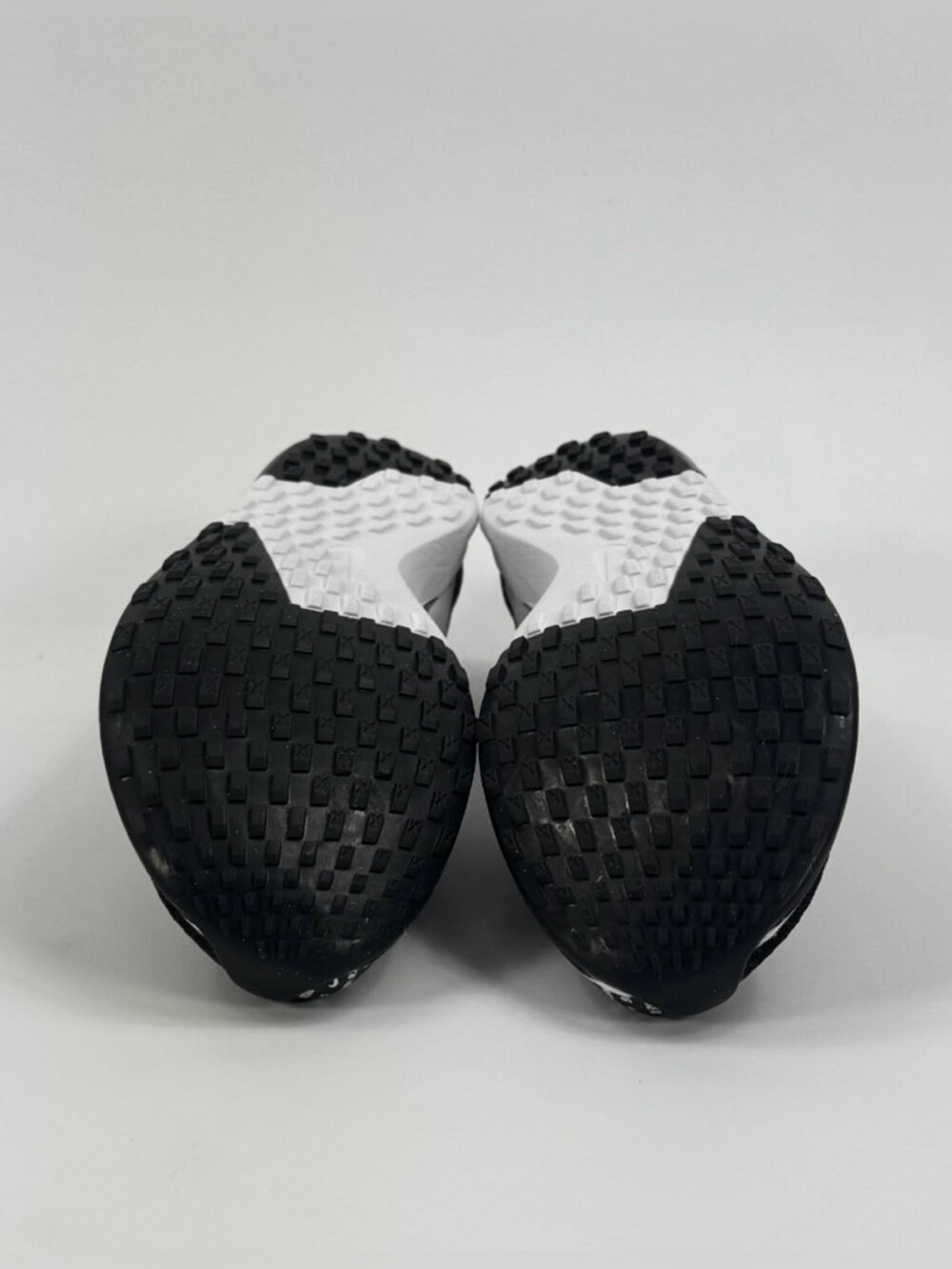 Nike XC Cross Country All Terrain Black and White Athletic Running Shoes DX7998 - Picture 6 of 11